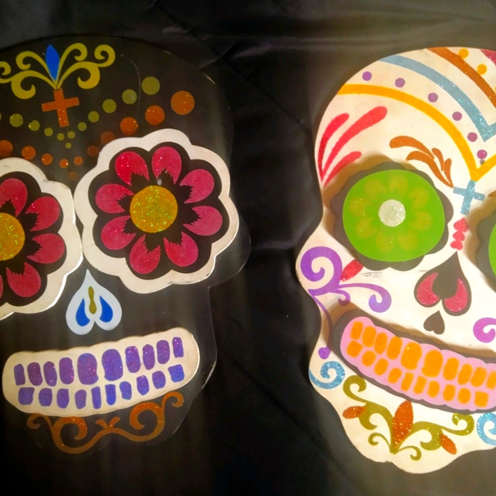 Skullcandy plaques